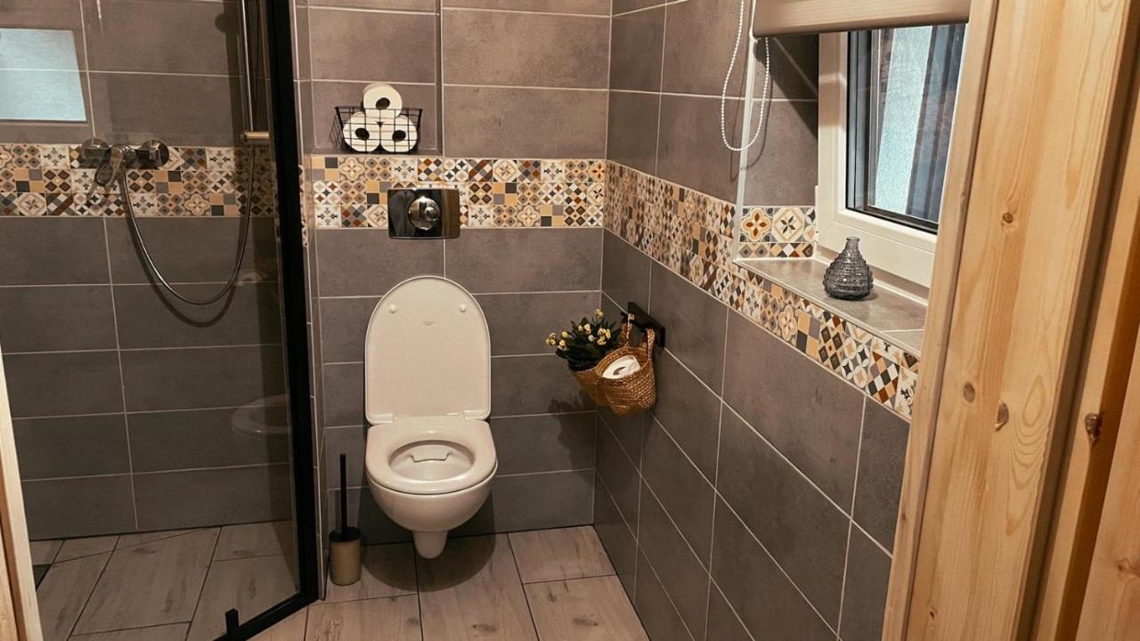 Magiczny Przystanek Apartamento Myczków Exterior foto