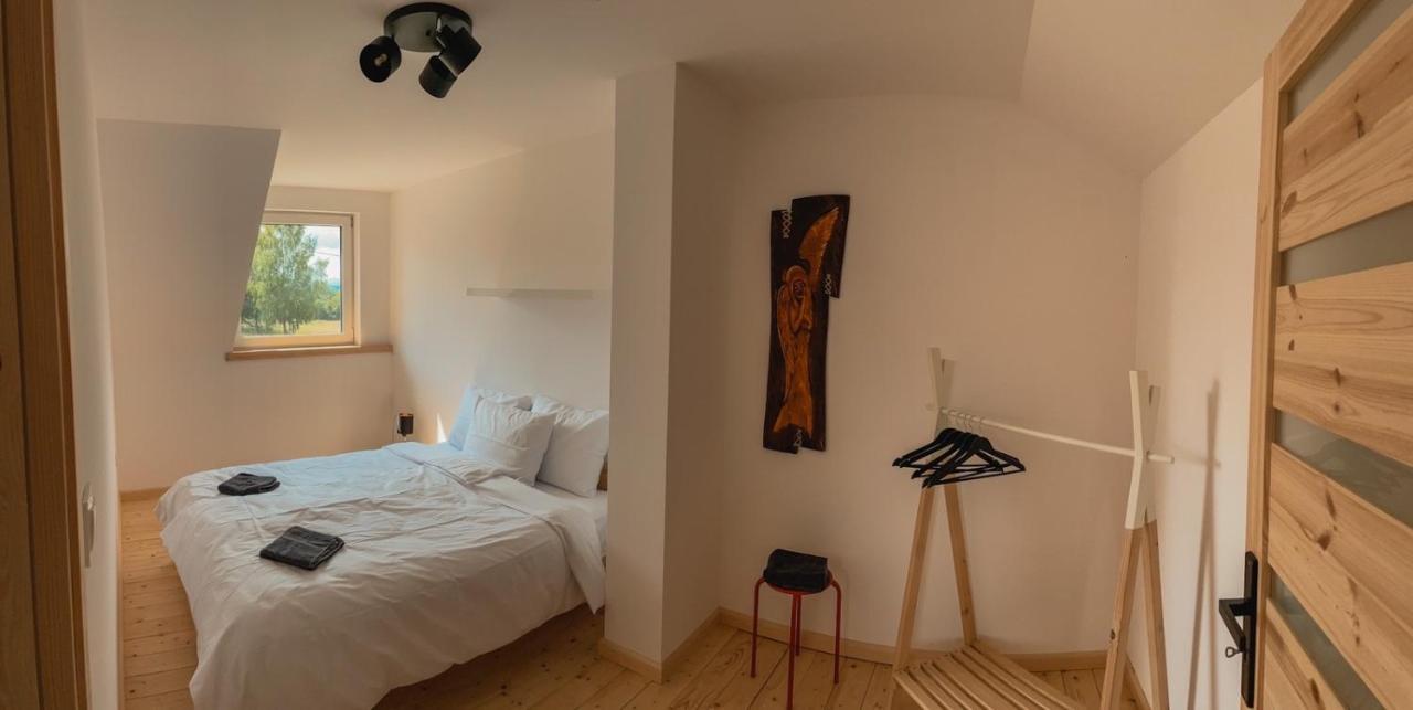 Magiczny Przystanek Apartamento Myczków Exterior foto
