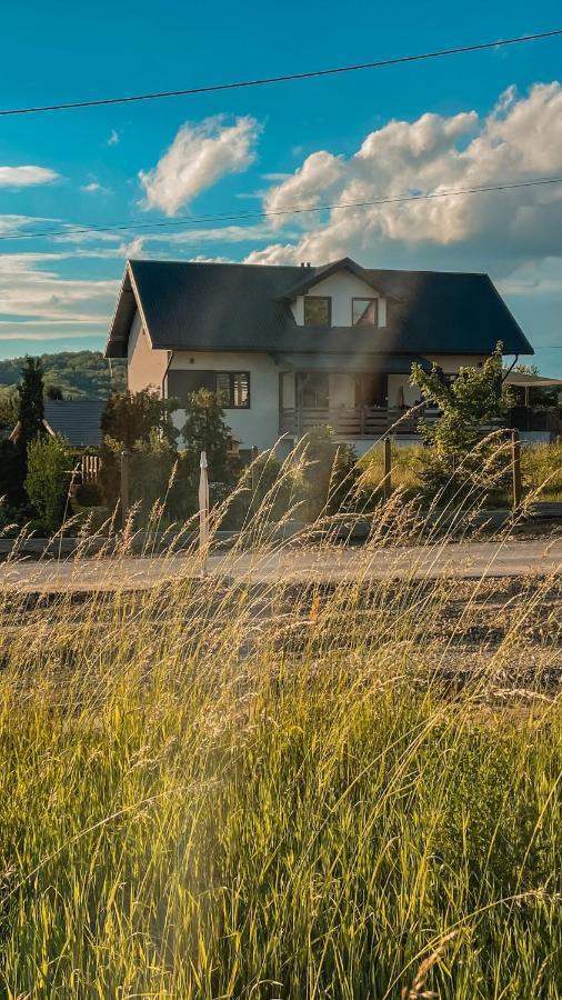 Magiczny Przystanek Apartamento Myczków Exterior foto